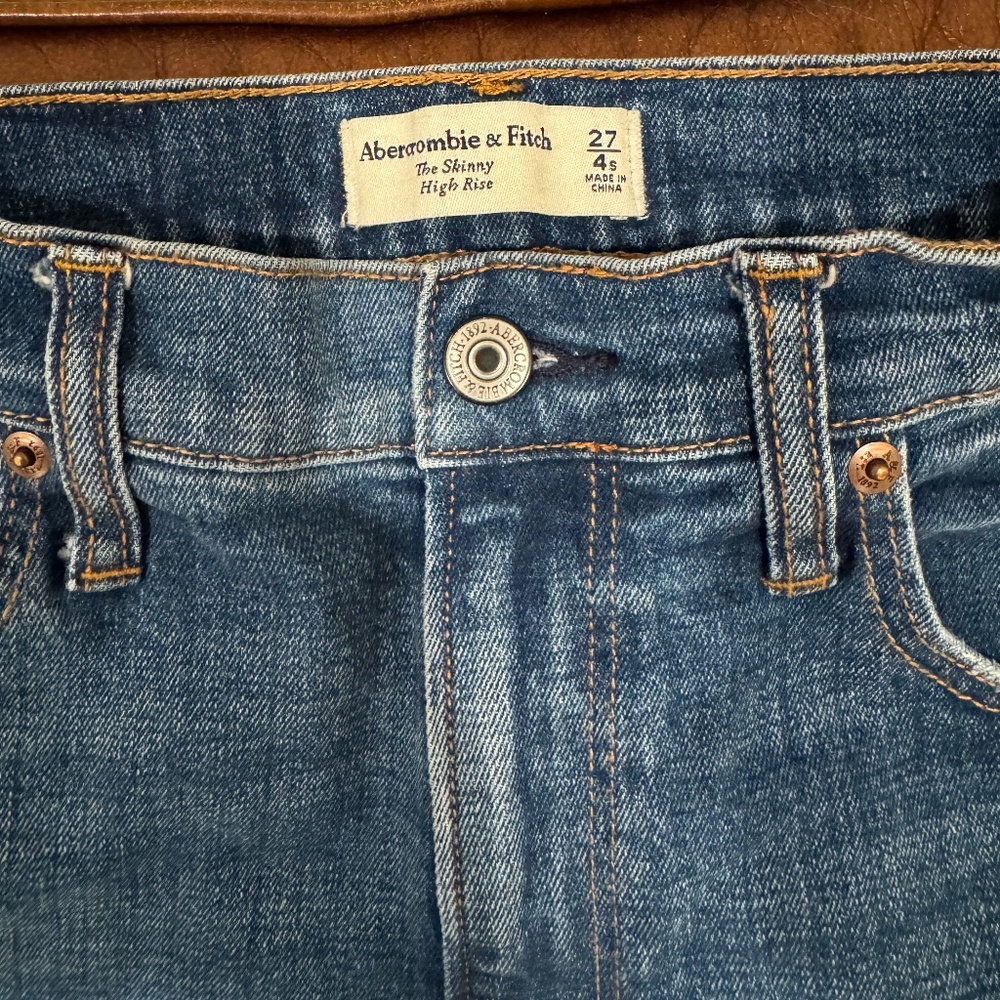 Abercrombie and Fitch High-Rise Skinny Jeans